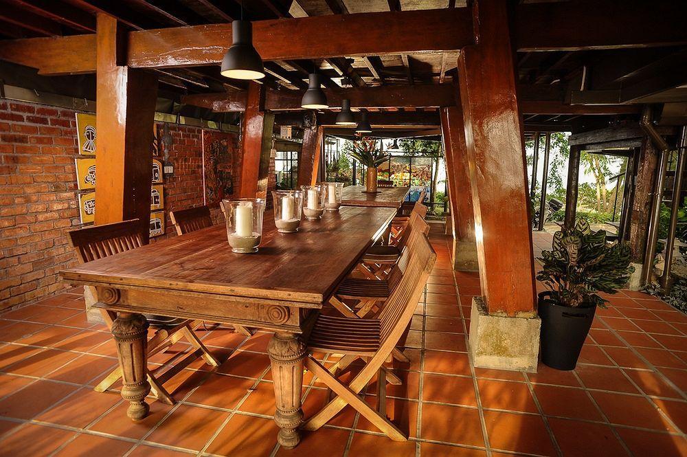 MaliHom Private Estate Balik Pulau Exterior foto