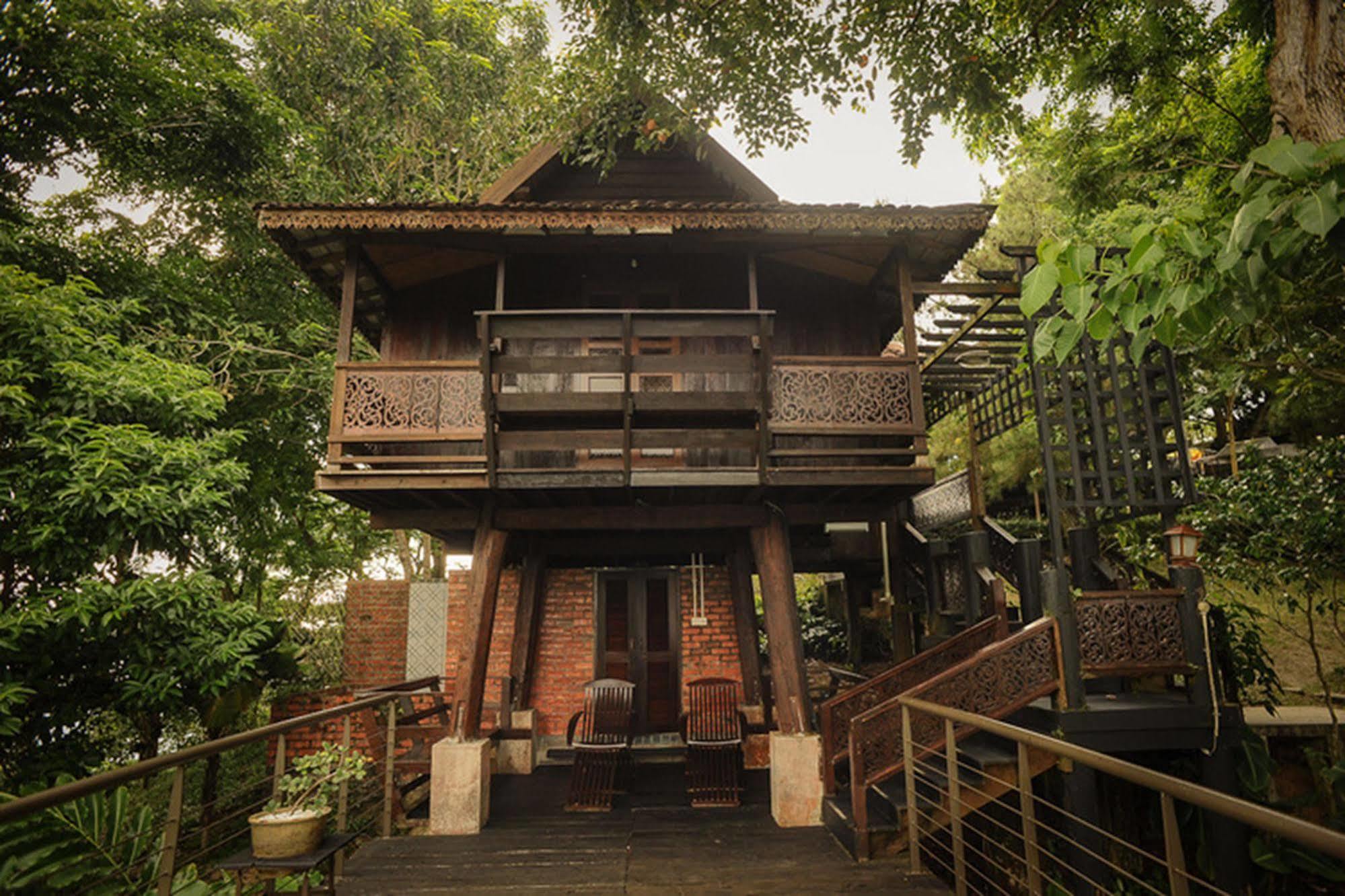 MaliHom Private Estate Balik Pulau Exterior foto