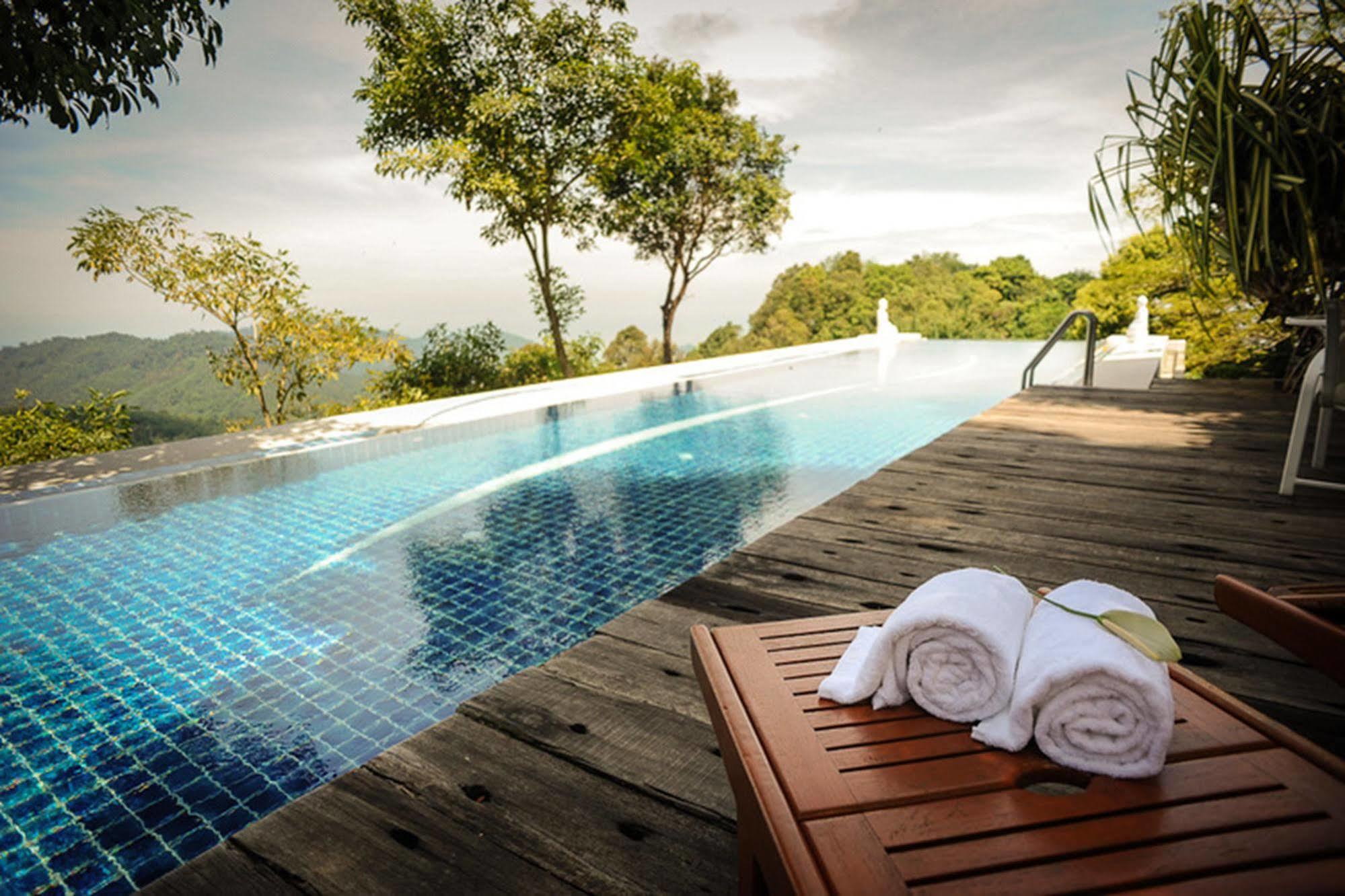 MaliHom Private Estate Balik Pulau Exterior foto